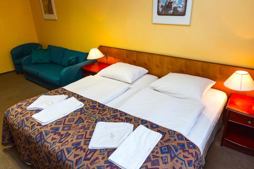 Abe Hotel 3*