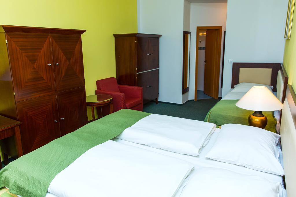 Abe Hotel 3*